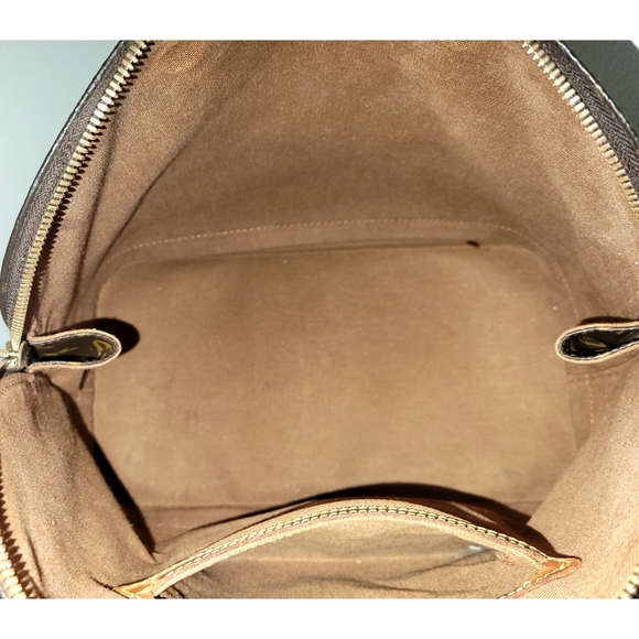 Authentic Louis Vuitton Alma PM Monogram PM Travel Handbag - Ivy - Picture 6 of 9